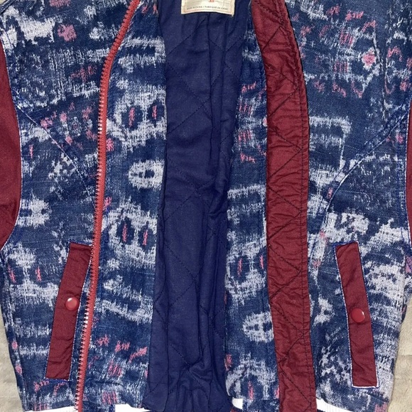 Free People Women's Bomber Jacket Size XS Varsity Chambray Print We The Free - Picture 7 of 10